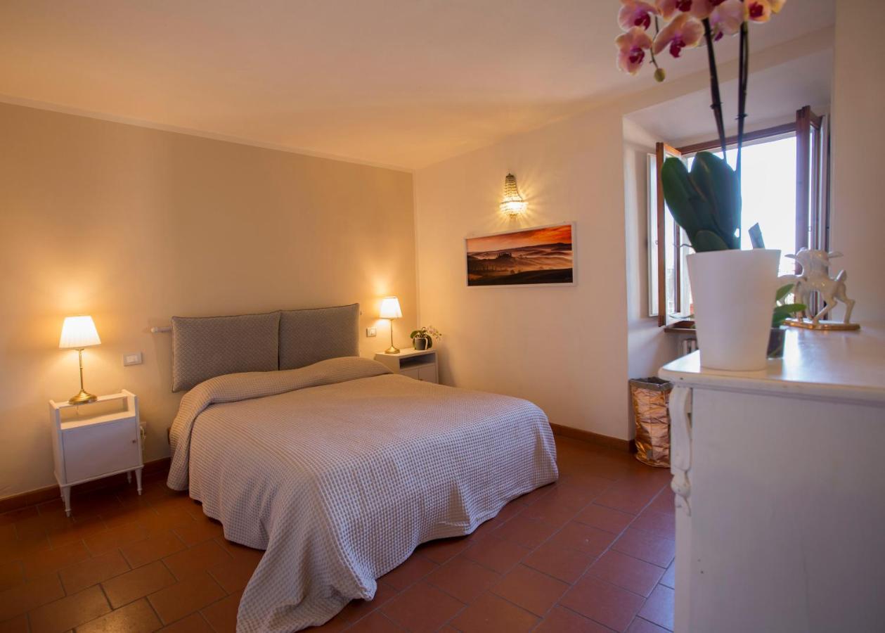 Appartamento Le Palme Con Terrazze In Centro San Gimignano Eksteriør billede