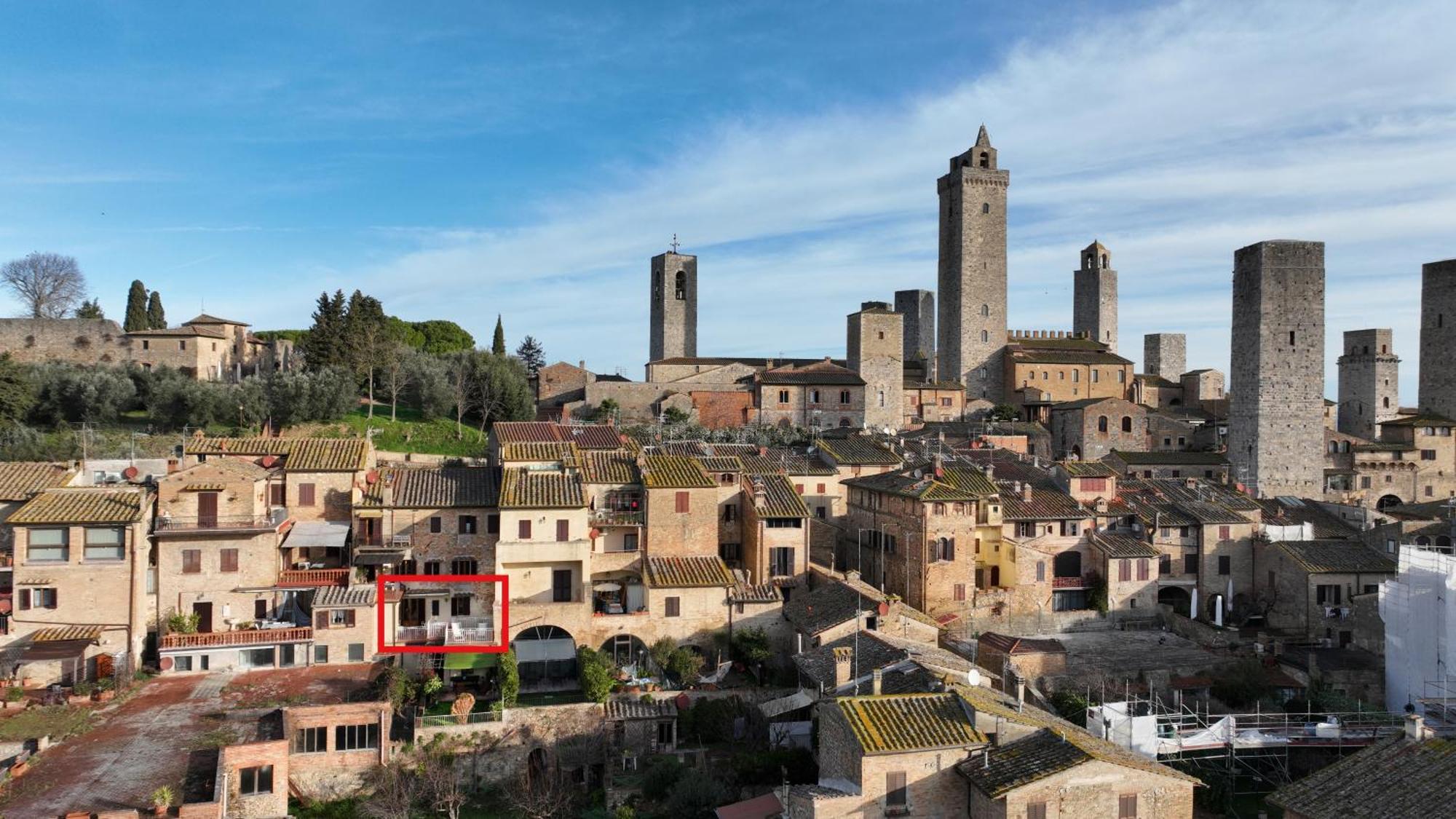 Appartamento Le Palme Con Terrazze In Centro San Gimignano Eksteriør billede