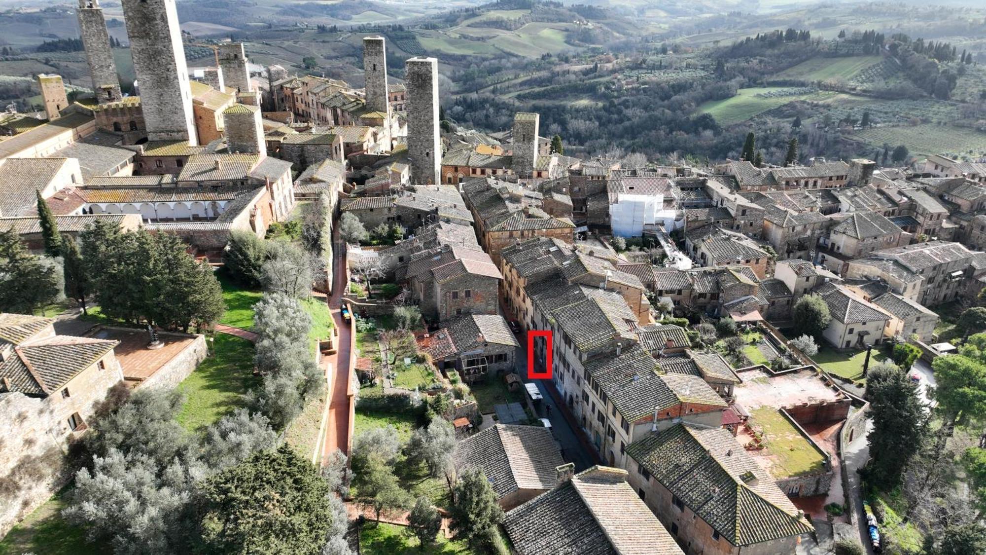 Appartamento Le Palme Con Terrazze In Centro San Gimignano Eksteriør billede